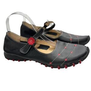 Elegant Black and Red Women's Loafers